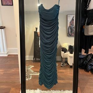 Strapless wedding dress